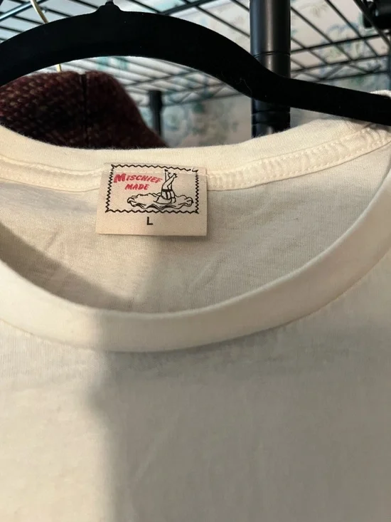 Femme Fatale Graphic Short Sleeve Tee - White - Picture 2 of 2